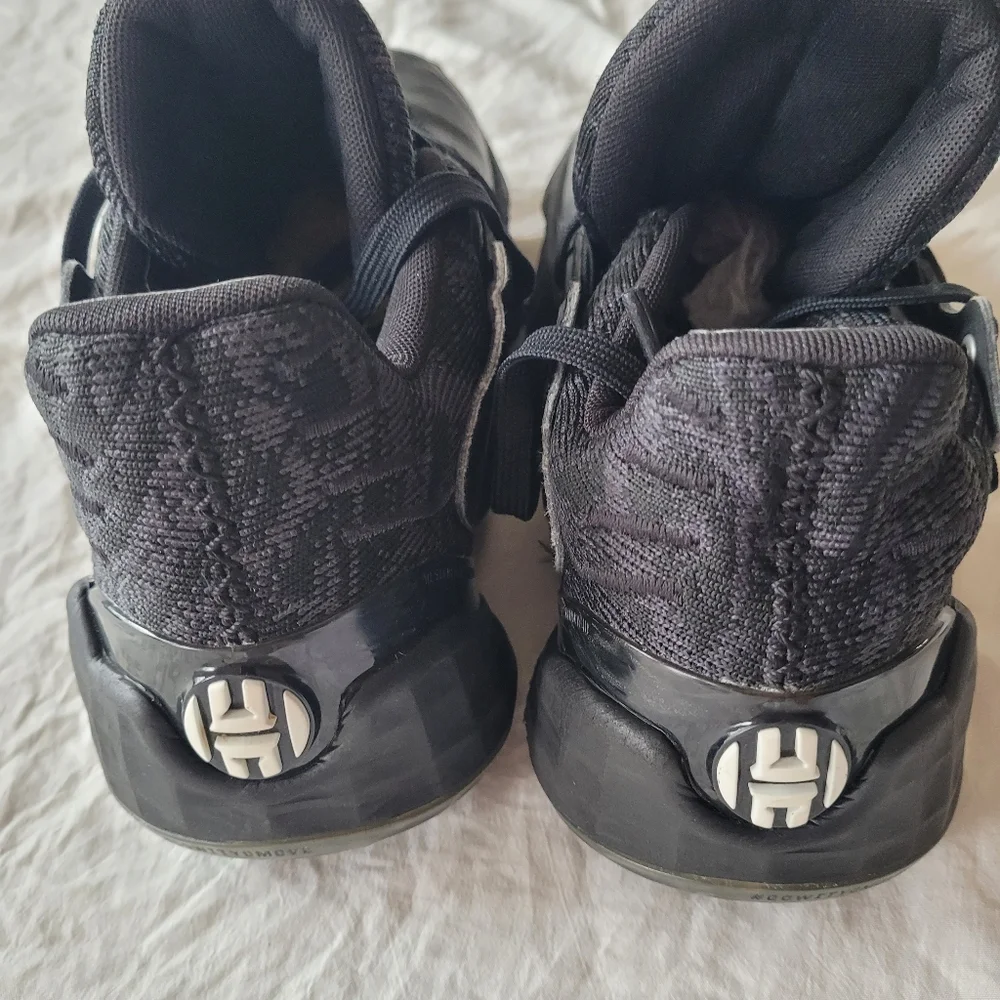 Adidas Harden V-4 Black and White Athletic Sneakers Size 6.5
